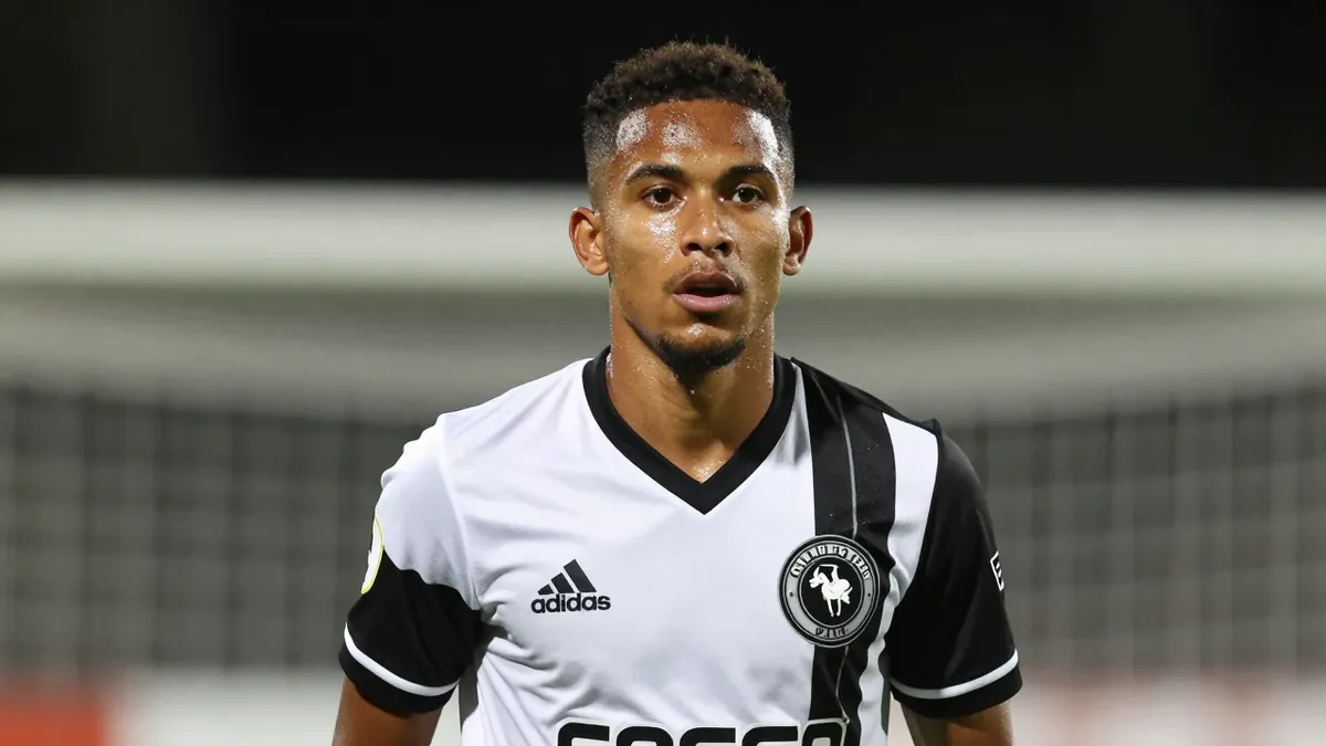 Orlando Pirates FC, top of the league with a three-point lead, welcome Sekhukhune United to Orlando Amstel Arena in a key...