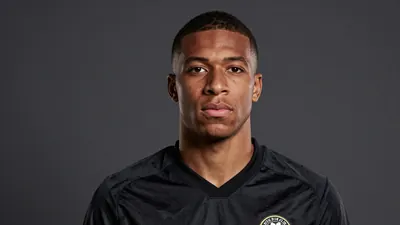 Thapelo Mokobodi joins Orlando Pirates FC in three-year deal